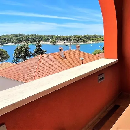 Апартаменты Red&green